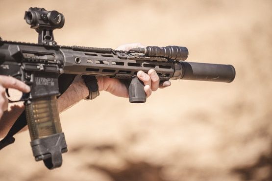 Magpul M-LOK SVG Short vertikālais priekšējais rokturis – Black – papildu skats