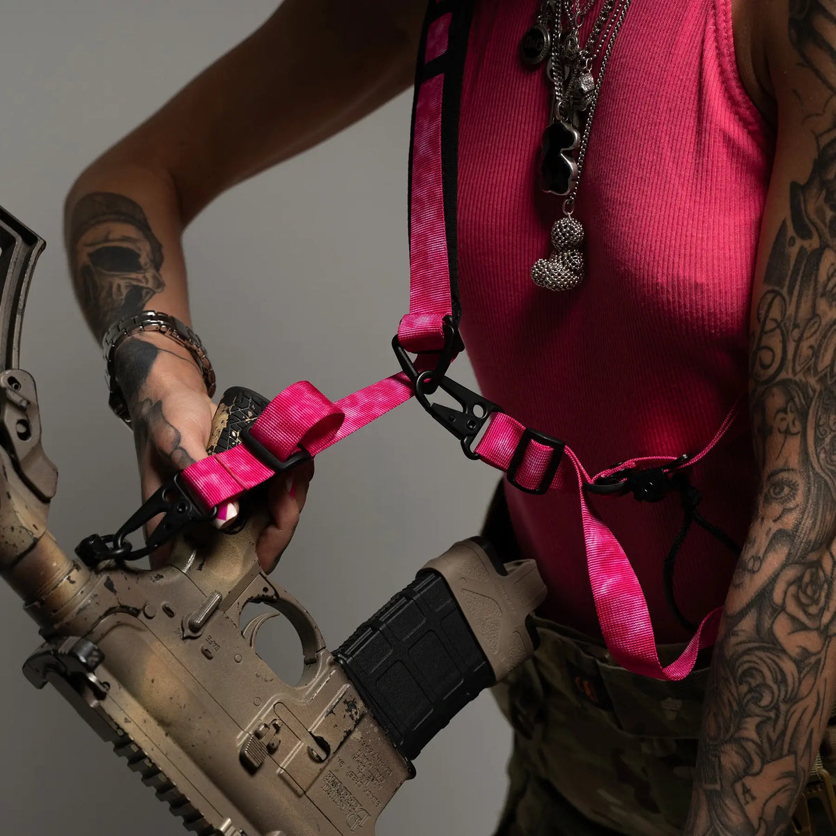 RAGNAROK PINK FURY Viena/Divu punktu ieroča siksna Limited Edition — attēls 14